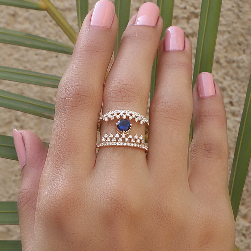 Diamond,Gemstone Rings 18 Karat Yellow Gold Crown Azure Diamond Ring