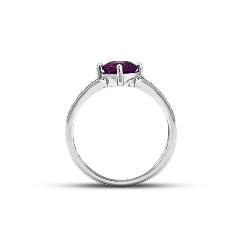 Glittering Amethyst Diamond Ring