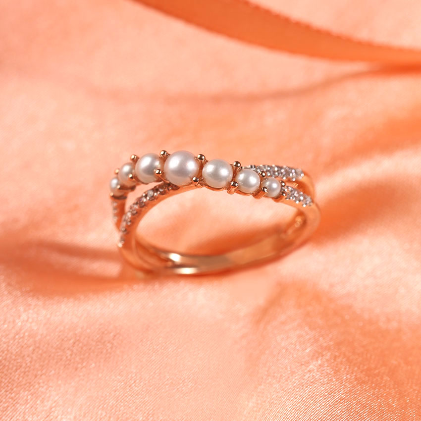 Cabriole Pearl Ring Cabriole Pearl Ring
