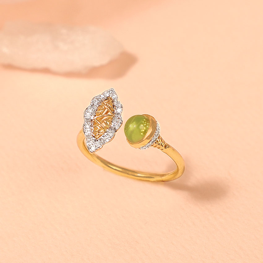 Diamond,Gemstone Rings 14 Karat Yellow Gold Peridot Aztec Diamond Ring