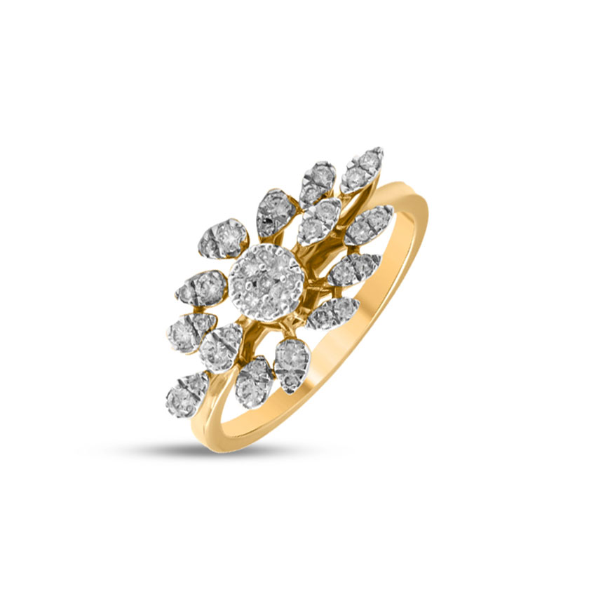 Diamond Rings 18 Karat Yellow Gold Elegant Array Diamond Ring