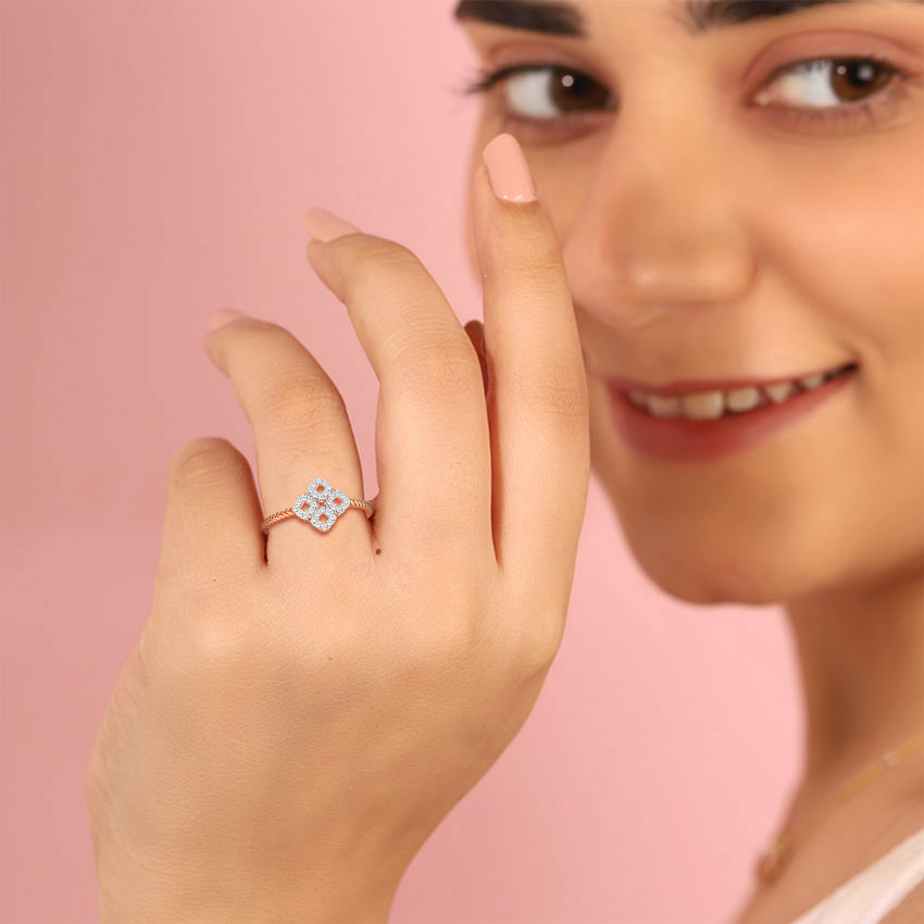 Glinting Bloom Diamond Ring