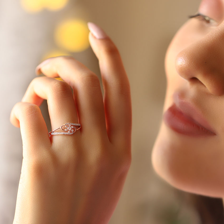 Iris Bloom Diamond Ring Iris Bloom Diamond Ring