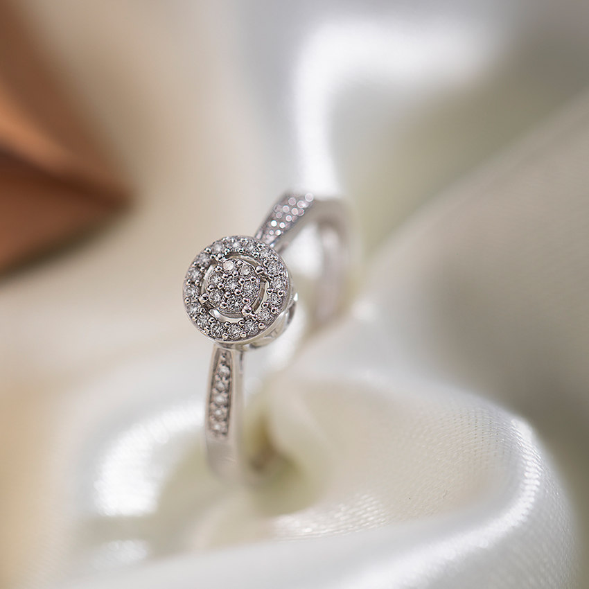 Isabel Halo Diamond Ring Isabel Halo Diamond Ring