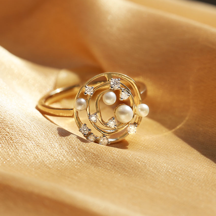 Diamond,Gemstone Rings 14 Karat Yellow Gold Pearl Swirl Diamond Ring