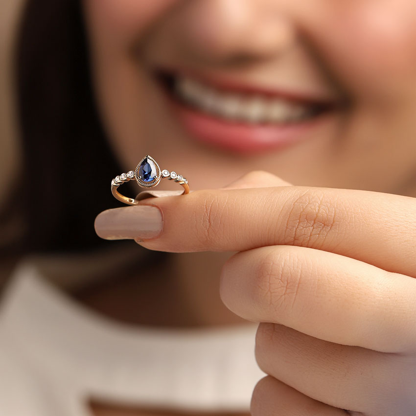 Anna Exquisite Gemstone Ring