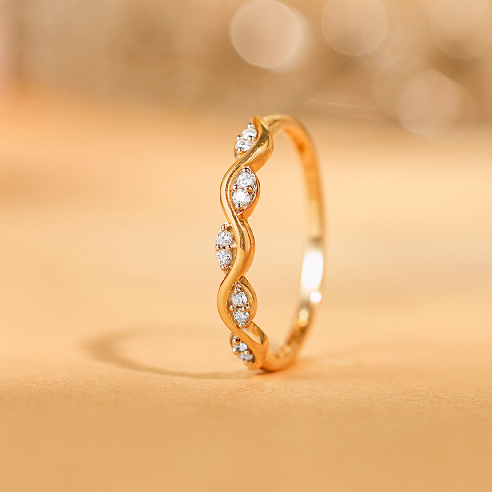 Diamond Rings 18 Karat White Gold Isabella Wavy Diamond Band
