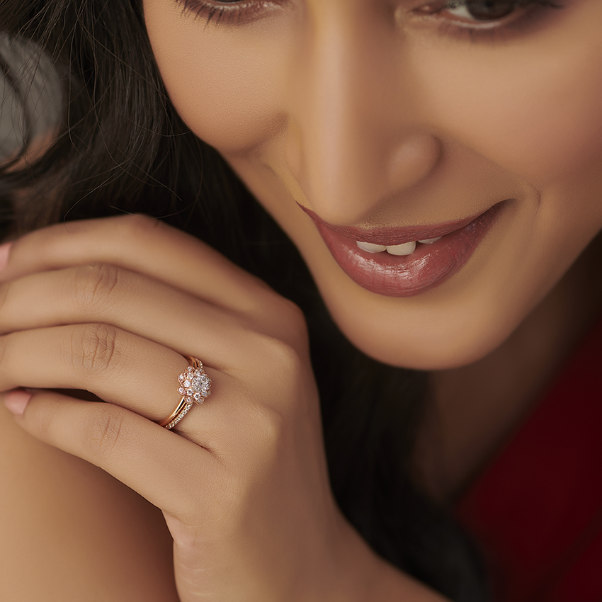 Diamond Rings 14 Karat Two Tone Gold Soosan Diamond Bridal Ring Set