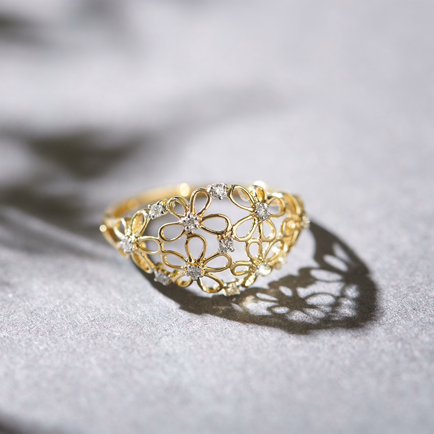 Diamond Rings 14 Karat Yellow Gold Millie Floral Diamond Band