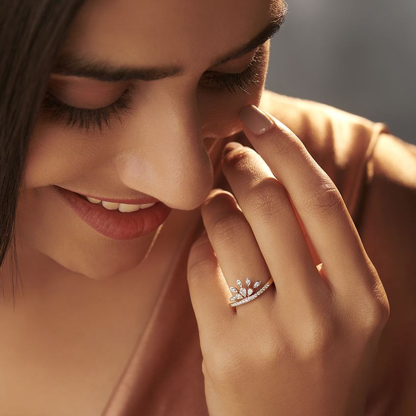 Sparky Diamond Ring Sparky Diamond Ring