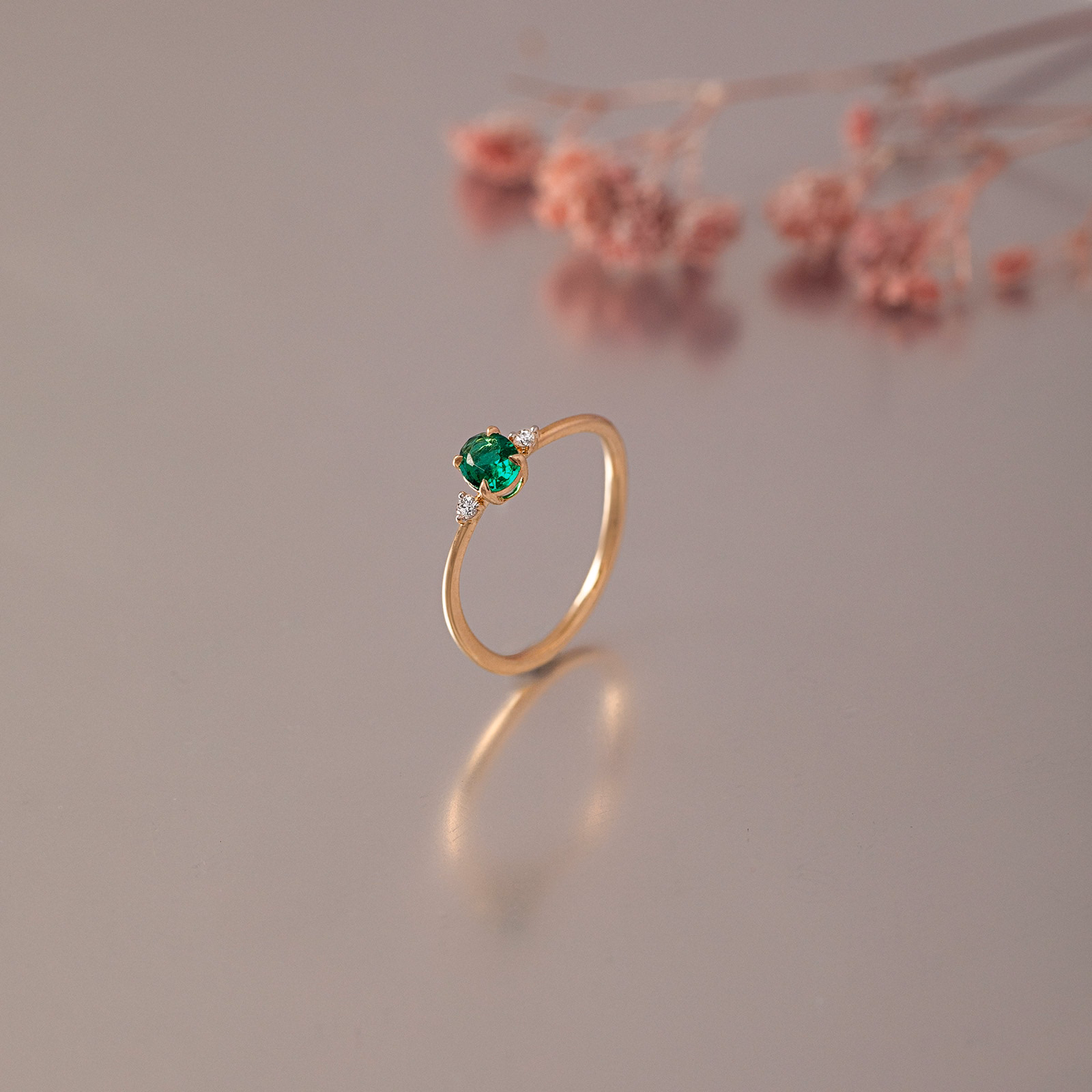 Diamond,Gemstone Rings 9 Karat Yellow Gold Green Lime Gemstone Ring