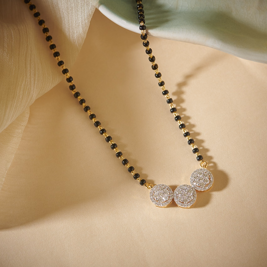 Diamond Mangalsutra 14 Karat Yellow Gold Samaira Diamond Mangalsutra