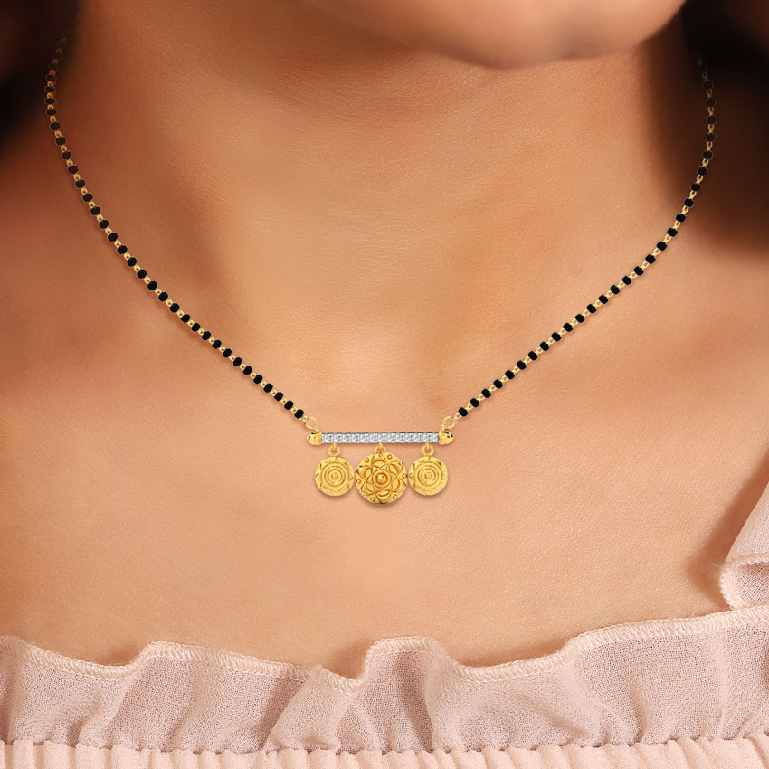 Sarah Coin Diamond Mangalsutra