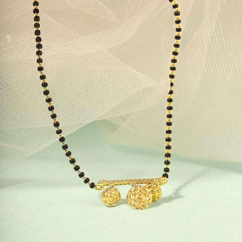 Sarah Coin Diamond Mangalsutra