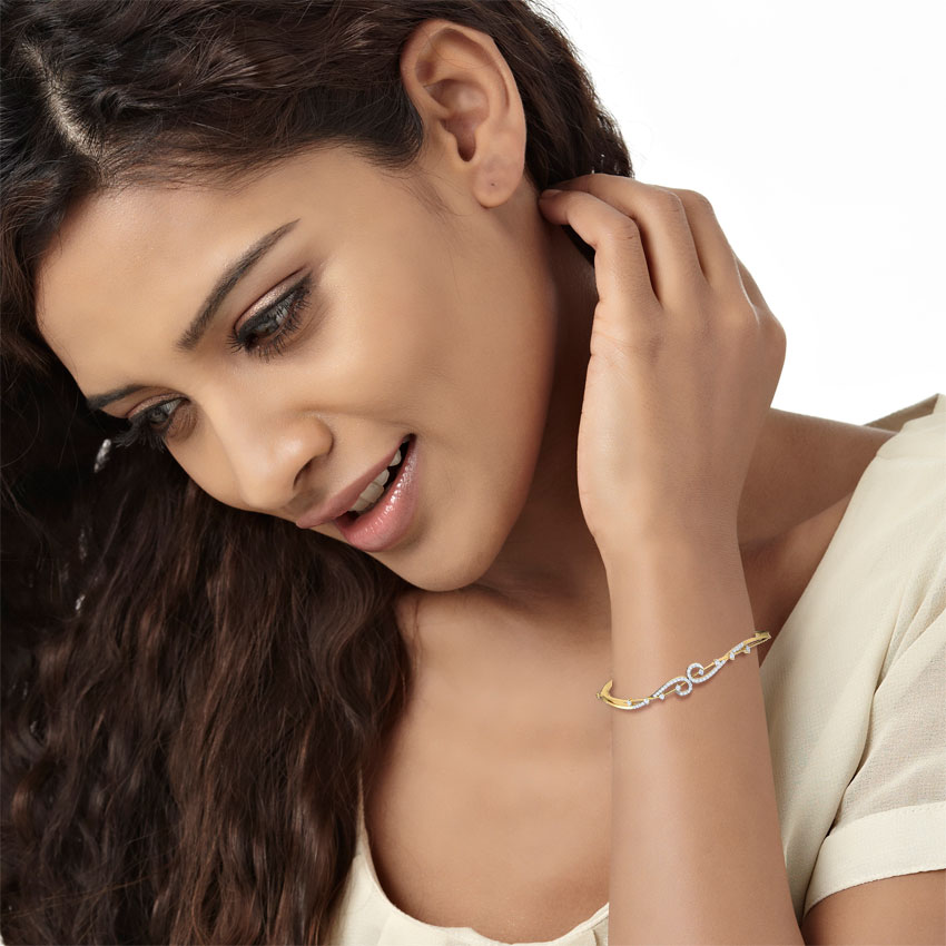 Juno Scroll Diamond Bracelet