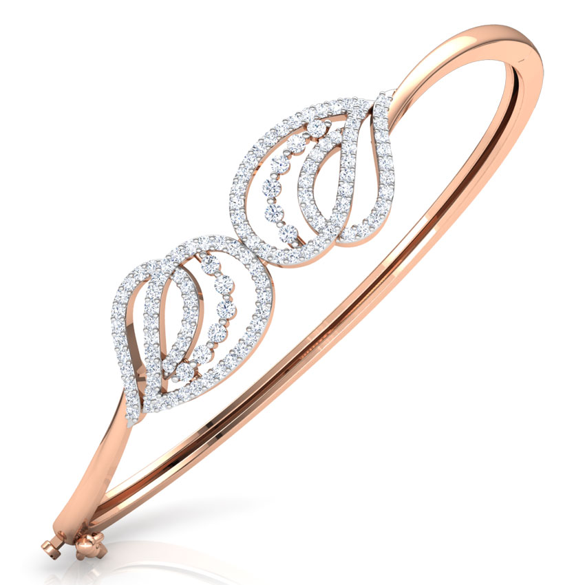 Shell Curve Diamond Bracelet