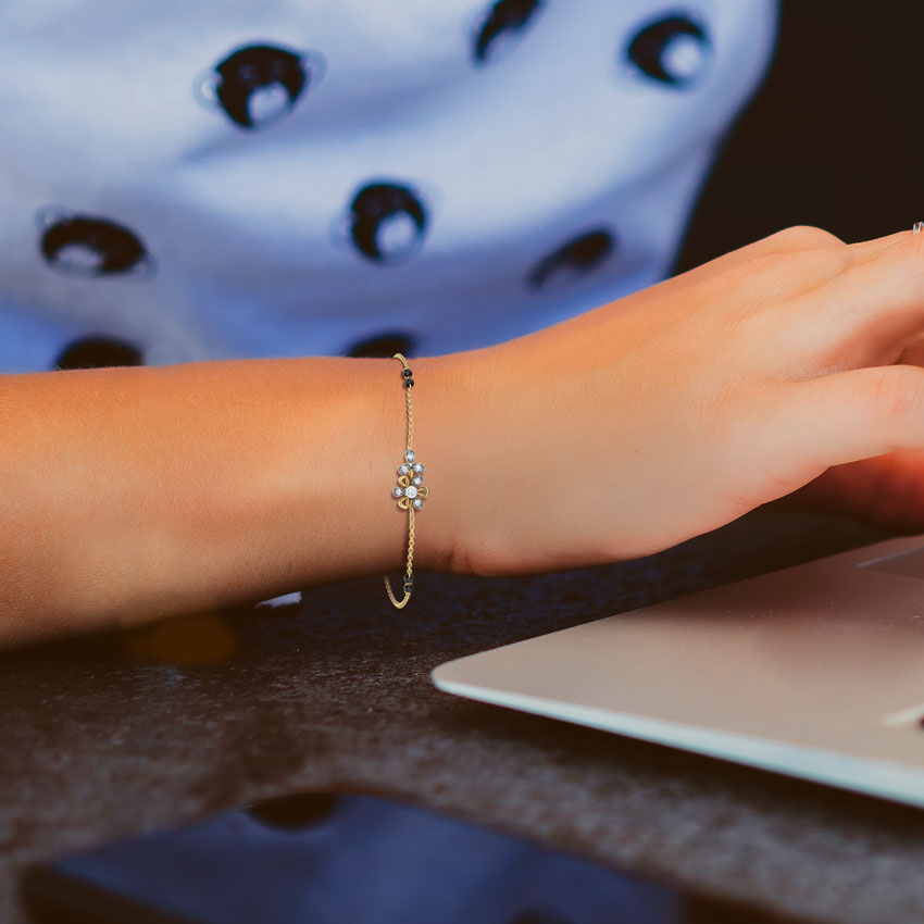 Diamond Bracelets 18 Karat Yellow Gold Meher Diamond Mangalsutra Bracelet
