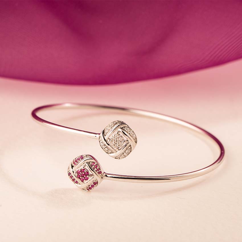 Diamond,Gemstone Bracelets 18 Karat White Gold Overlap Gemstone Bracelet