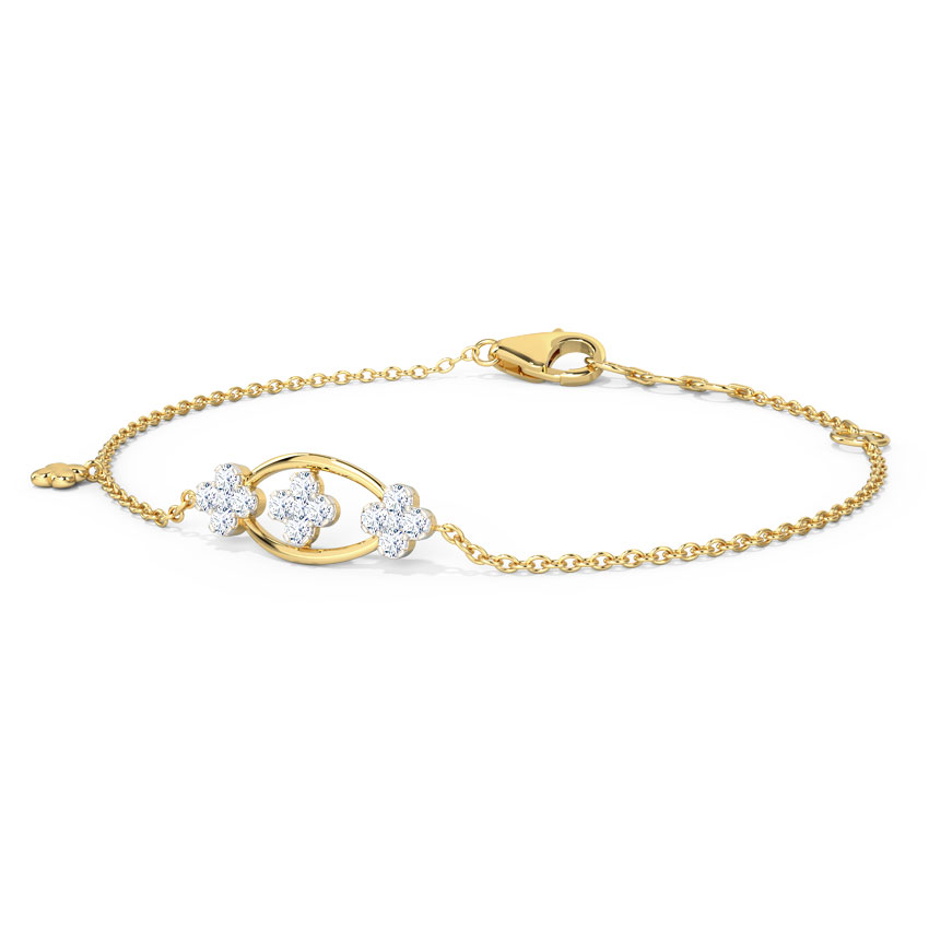 Trio Clover Diamond Bracelet Trio Clover Diamond Bracelet