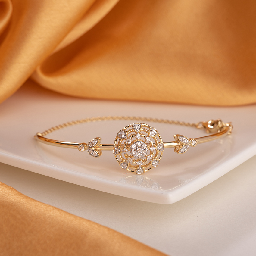 Buy Grandiose Diamond Bracelet Online CaratLane