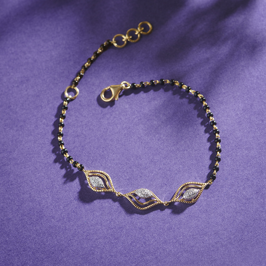 Diamond Bracelets 18 Karat Yellow Gold Zita Diamond Mangalsutra Bracelet