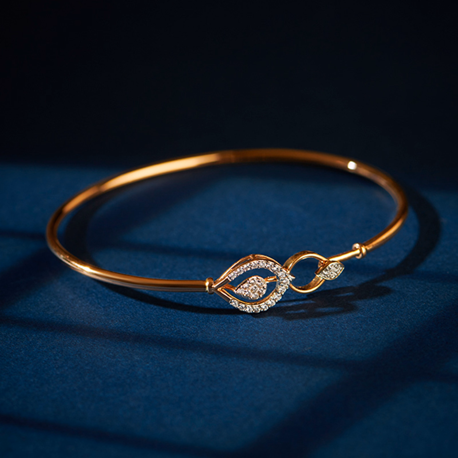 Diamond Bracelets 18 Karat Rose Gold Cliara Diamond Bracelet