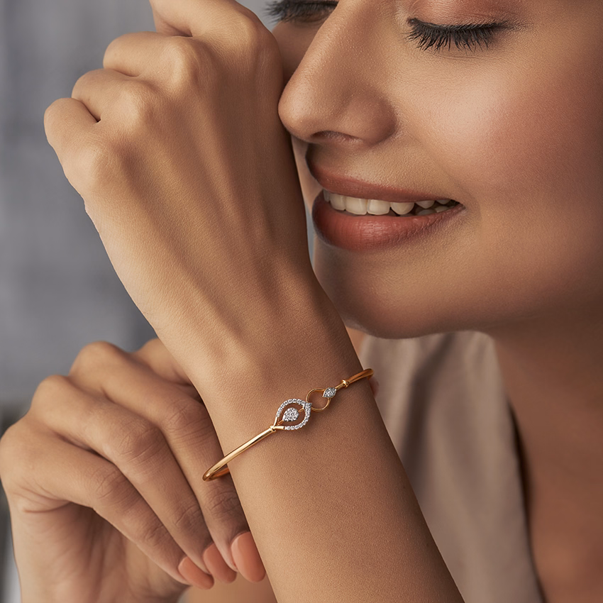 Diamond Bracelets 18 Karat Rose Gold Cliara Diamond Bracelet