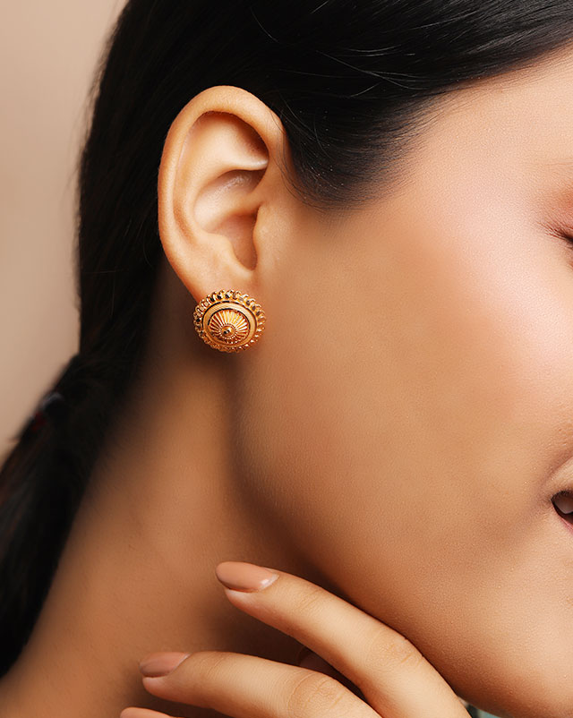 Gold Earrings 22 Karat Yellow Gold Pranshi 22KT Gold Stud Earrings