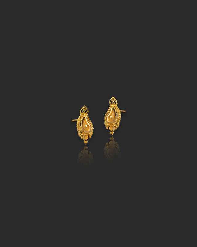 Lubna 22KT Gold Stud Earrings