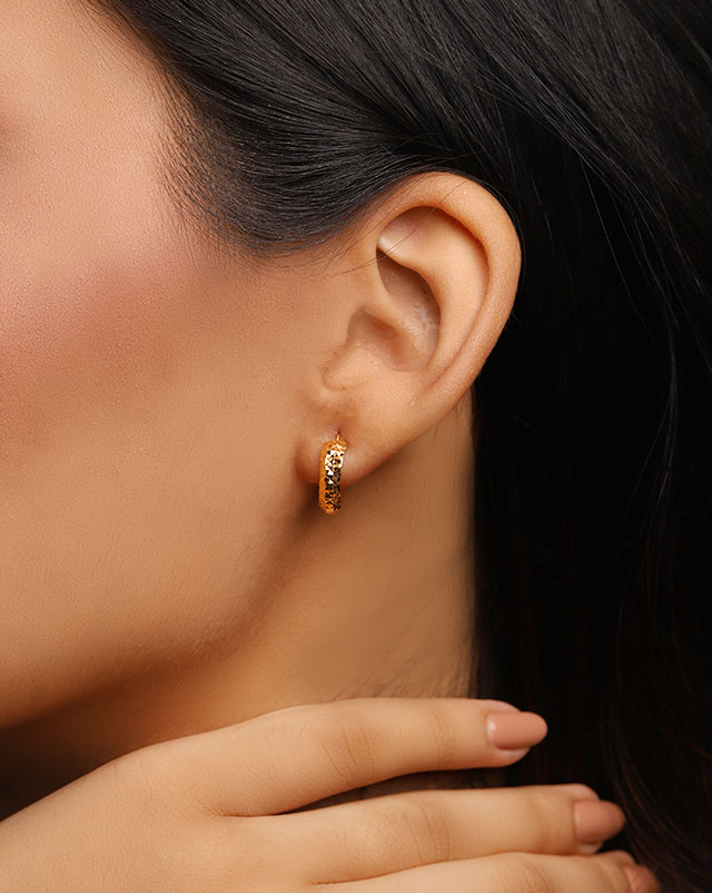 Adira 22Kt Gold Hoop Earrings