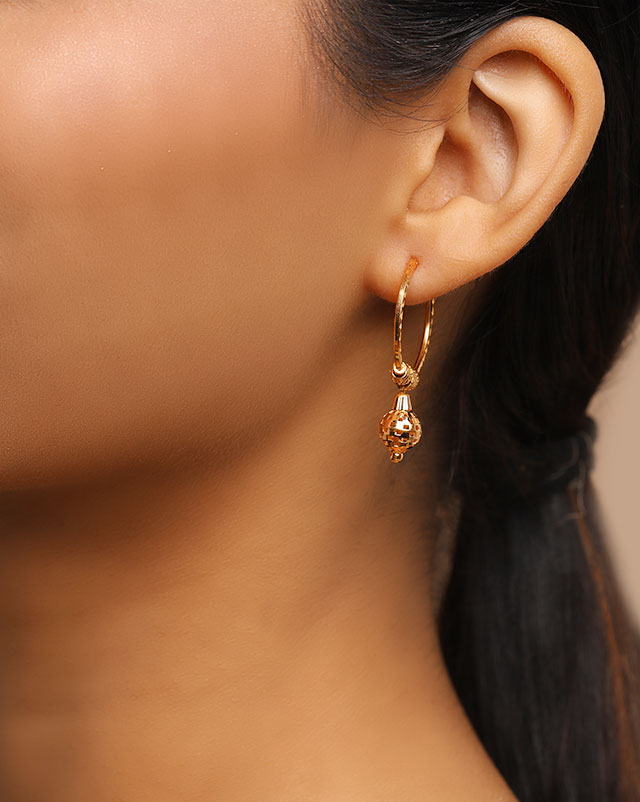 Nina 22Kt Gold Hoop Earrings