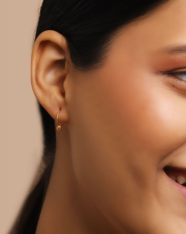 Gini 22Kt Gold Hoop Earrings