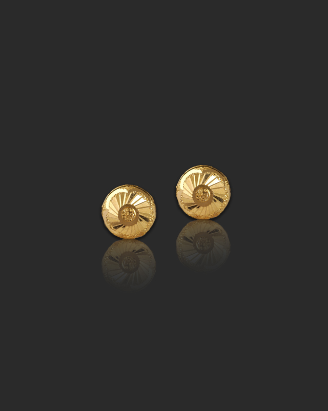 Priya 22Kt Gold Stud Earrings