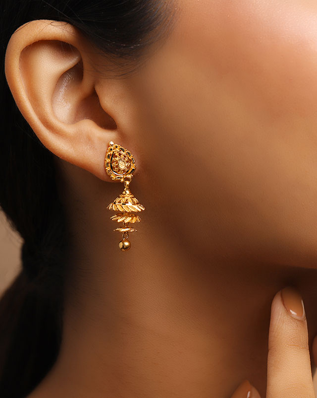 Yashvi 22Kt Gold Jhumkas