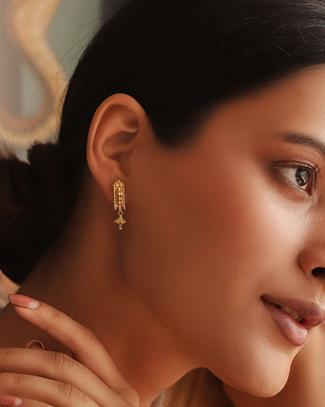 Anika 22Kt Gold Drop Earrings
