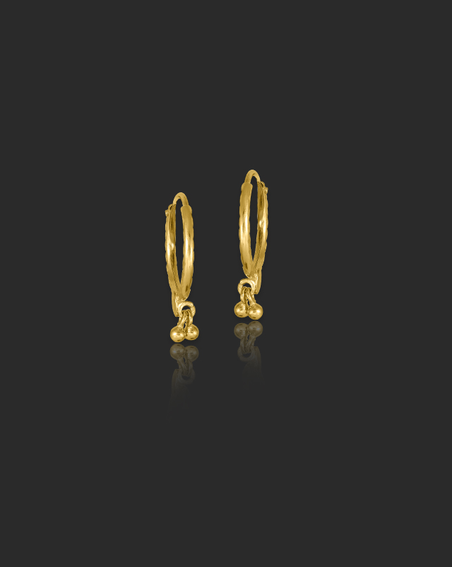 Chetna Gold Hoop Earrings Chetna Gold Hoop Earrings