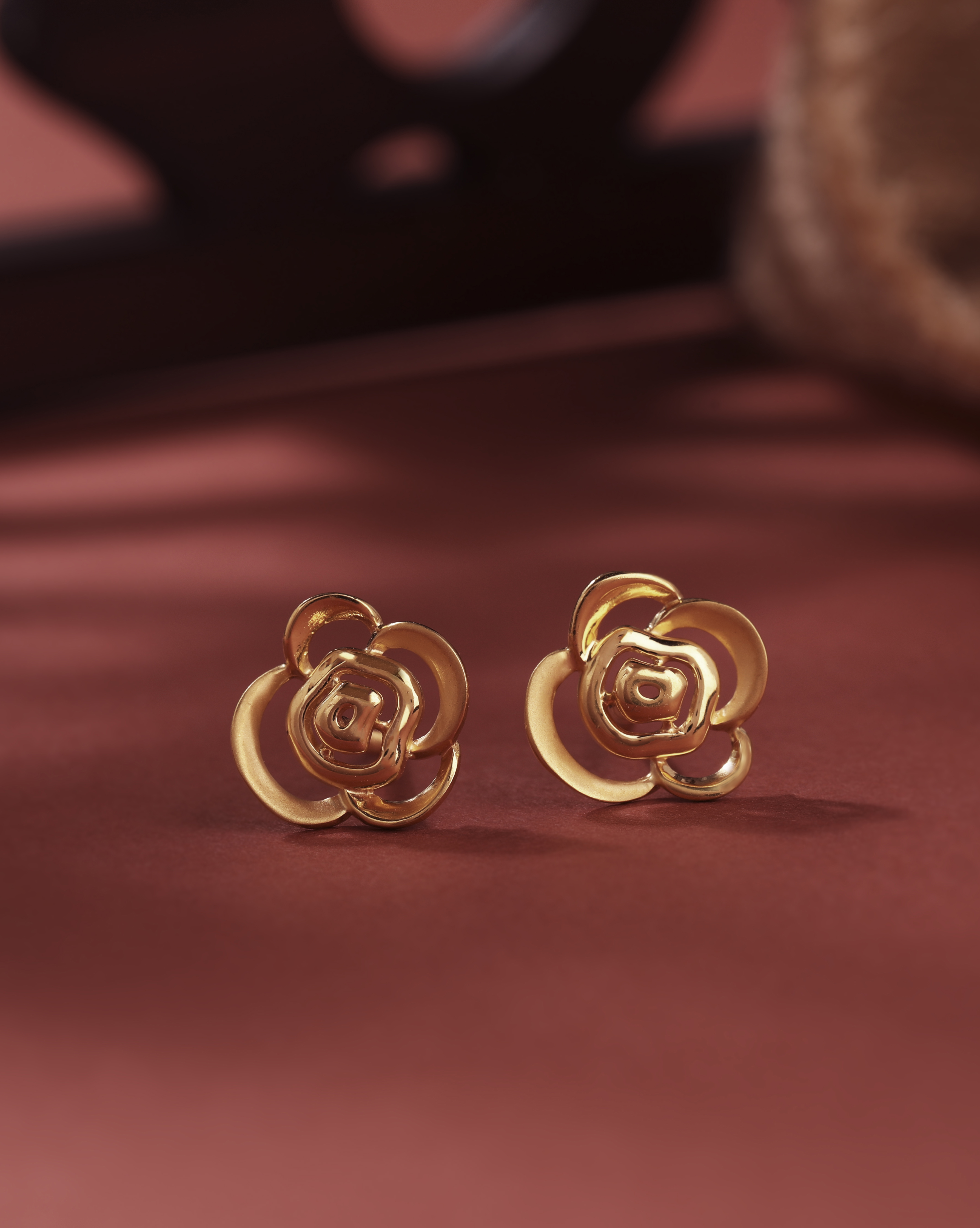 Gold Earrings 22 Karat Yellow Gold Aanya 22KT Gold Stud Earrings