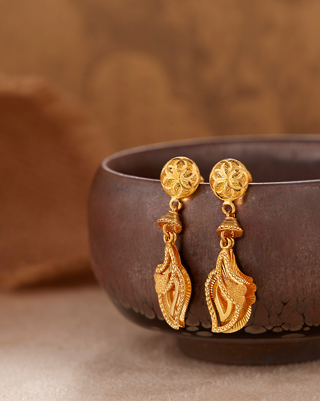 Gold Earrings 22 Karat Yellow Gold Oishi 22KT Gold Drop Earrings