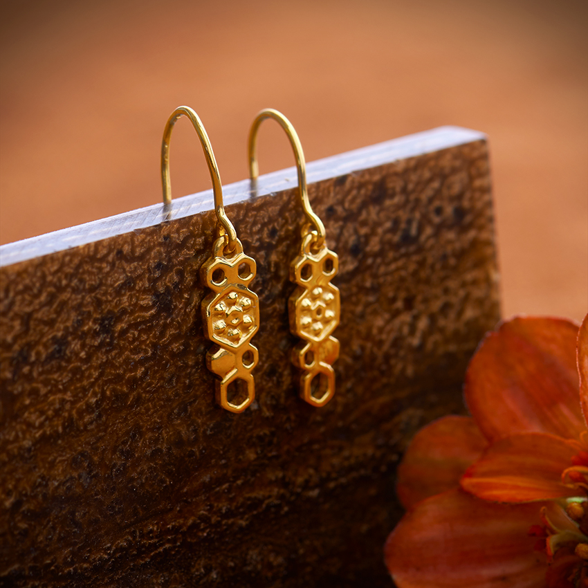Anshika 22KT Gold Earring