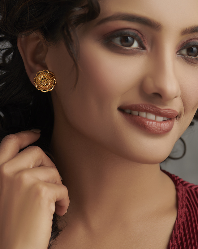Aachal 22KT Gold Earrings Aachal 22KT Gold Earrings