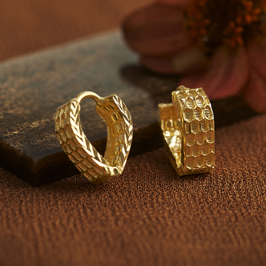 Mishika 22KT Gold Hoops Mishika 22KT Gold Hoops