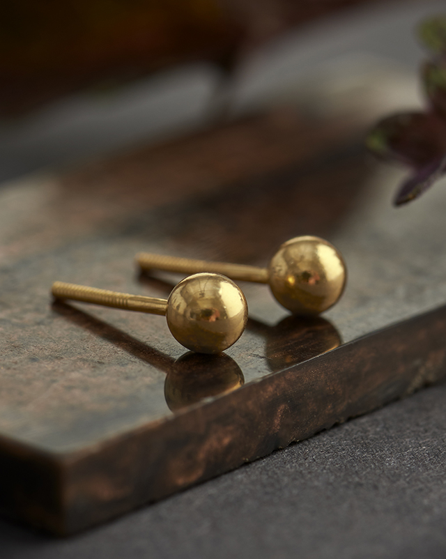 Saivi 22KT Gold Earrings