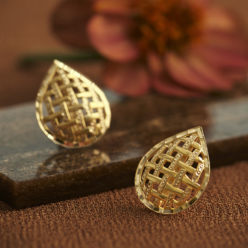 Sudiksha 22KT Gold Earrings Sudiksha 22KT Gold Earrings