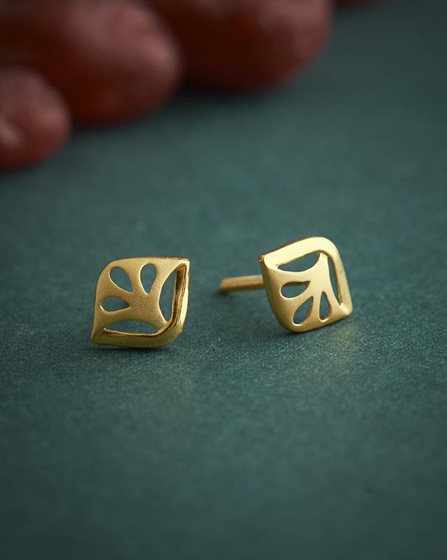 Gold Earrings 22 Karat Yellow Gold Yuvika 22KT Gold Earrings