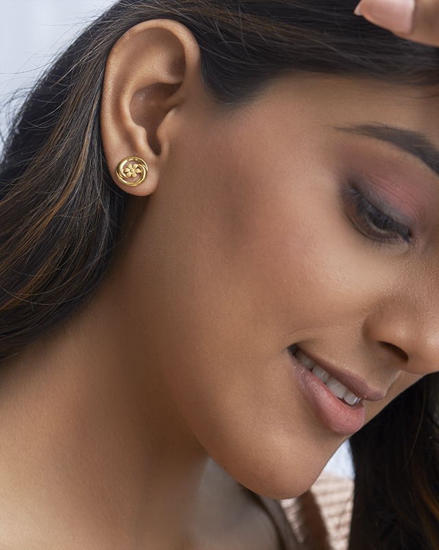 Gold Earrings 22 Karat Yellow Gold Ruhira 22KT Gold EARRING