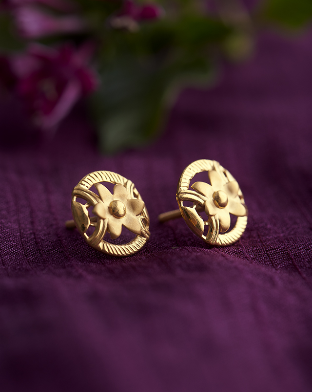 Gold Earrings 22 Karat Yellow Gold Chaaya 22KT Gold EARRING