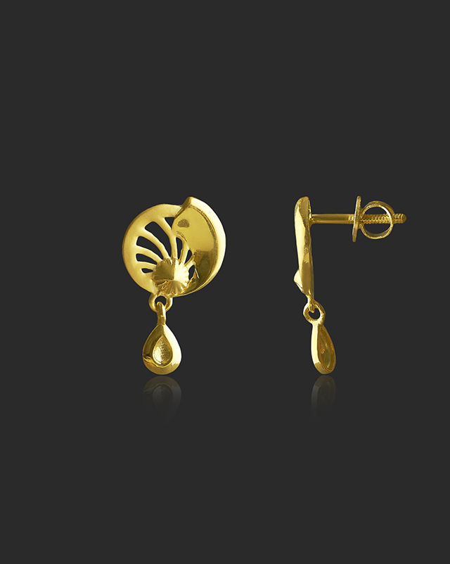 Ishya 22KT Gold EARRING