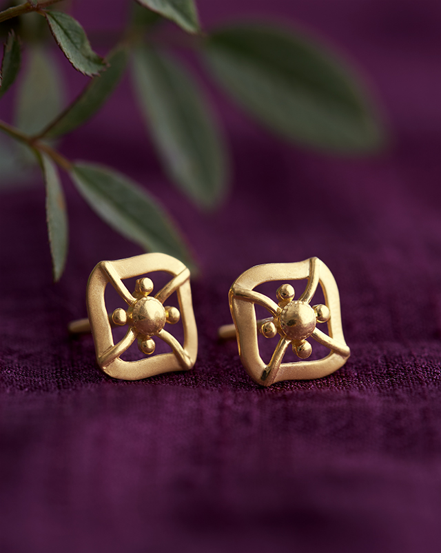 Taalika 22KT Gold EARRING