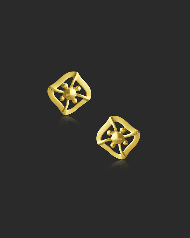 Taalika 22KT Gold EARRING