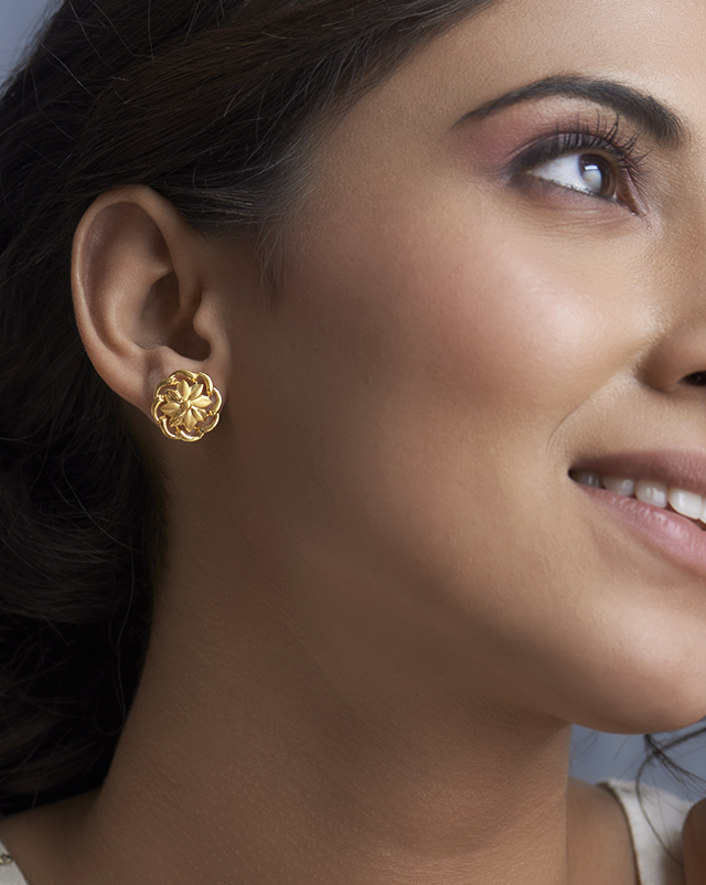 Jigna 22KT Gold EARRING